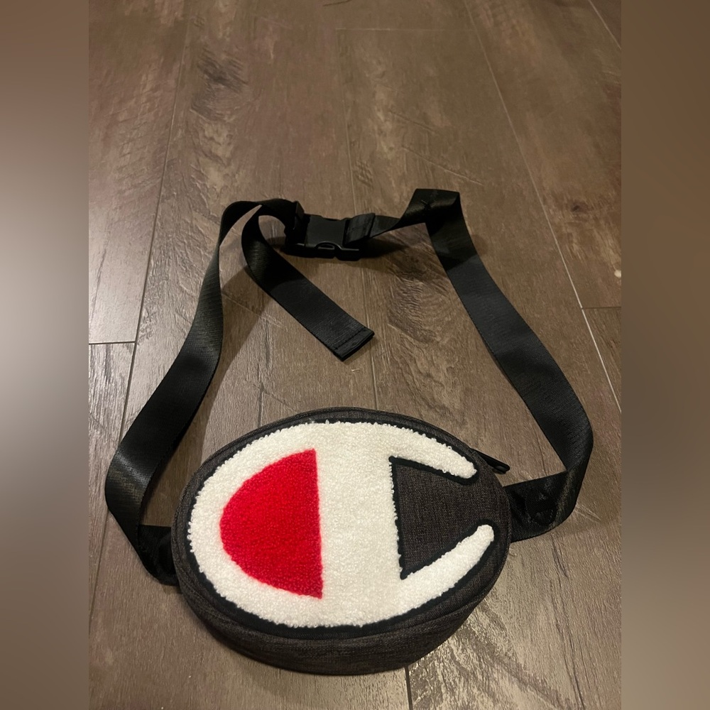 Champion Prime Sling Shoulder / Waist Fanny Pack C Logo Belt Bag Dark Grey - Picture 4 of 9